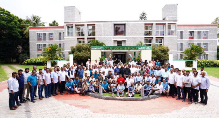 sn250731-india-assembly