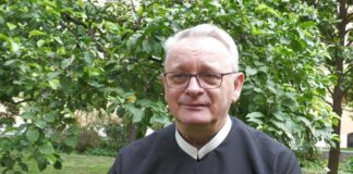 A Redemptorist awarded for his ministry with the Knights of Columbus in Poland