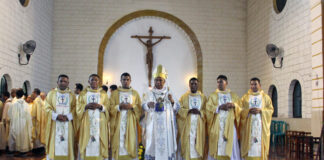 Indonesia: Priestly Ordinations of Four Redemptorists in Weetebula