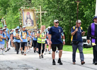 United States: Keeping the Tradition Alive – Polish Marian Pilgrimages in Merrillville